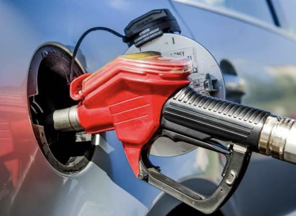 Emergency gas and diesel fuel delivery service